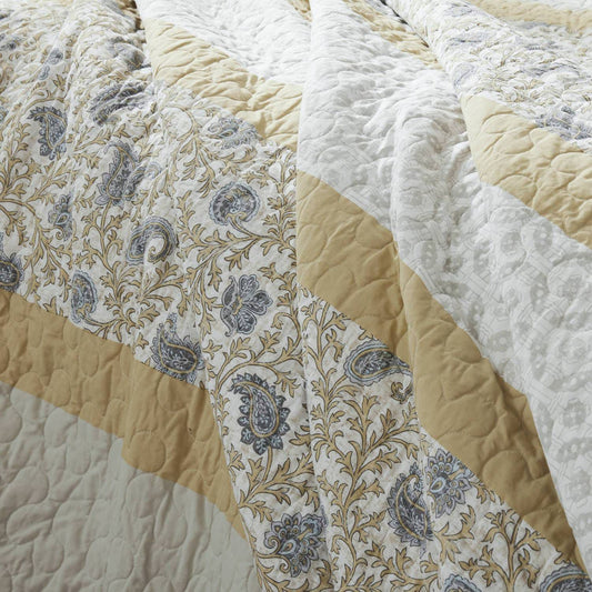 Madison Park 6-Piece Vanessa Quilt Set with Shams and Throw Pillows