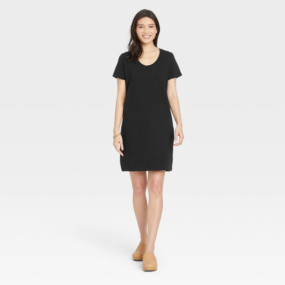 Woen's Short Sleeve T-Shirt Dress - Universal Thread™