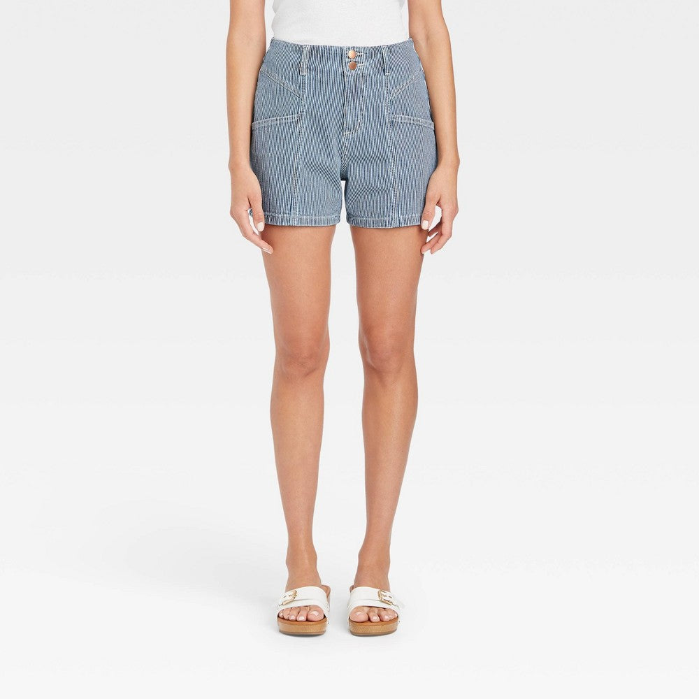 Women's High-Rise Cargo MIDI Shorts - Universal Thread™