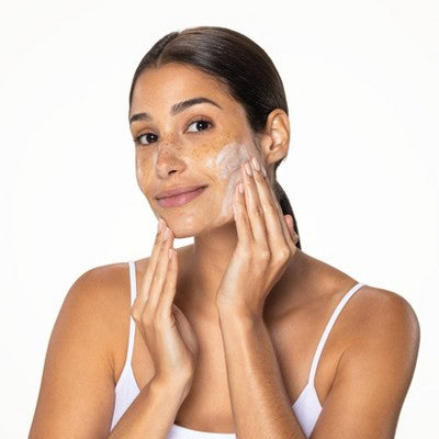 Neutrogena Ultra Gentle Cleansing Face Wash - 16 fl oz