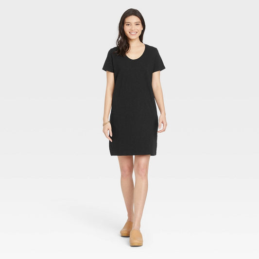 Woen's Short Sleeve T-Shirt Dress - Universal Thread™