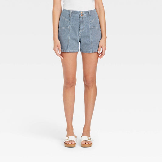 Women's High-Rise Cargo MIDI Shorts - Universal Thread™