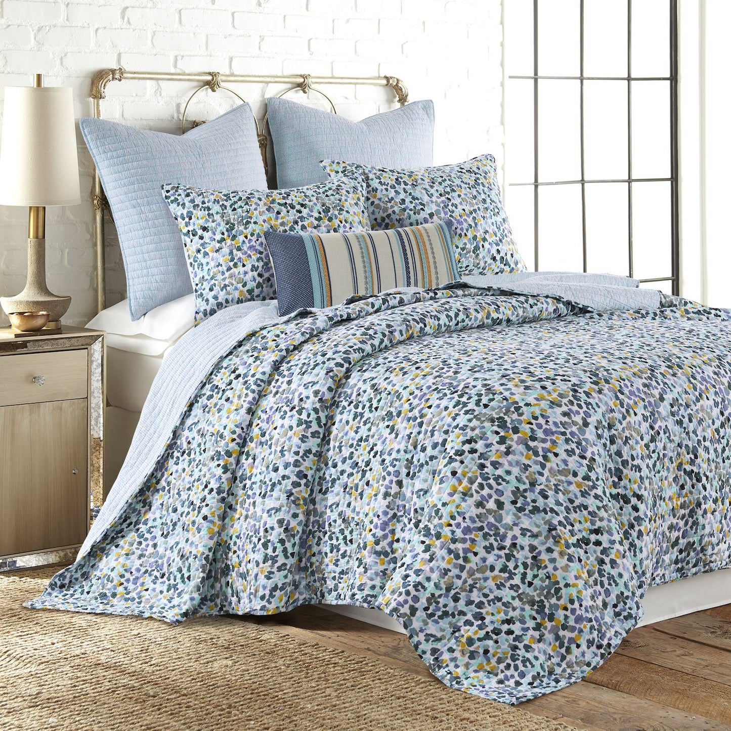 Levtex Home Calico Blue Quilt Set, Full/Queen