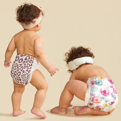 The Honest Company Clean Conscious Diapers | Plant-Based, Sustainable | Wild Thang + Rose Blossom | Club Box, Size 4 (22-37 lbs), 54 Count