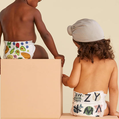 The Honest Company Clean Conscious Diapers | Plant-Based, Sustainable | So Delish + All The Letters | Super Club Box, Size 5 (27+ lbs), 84 Count