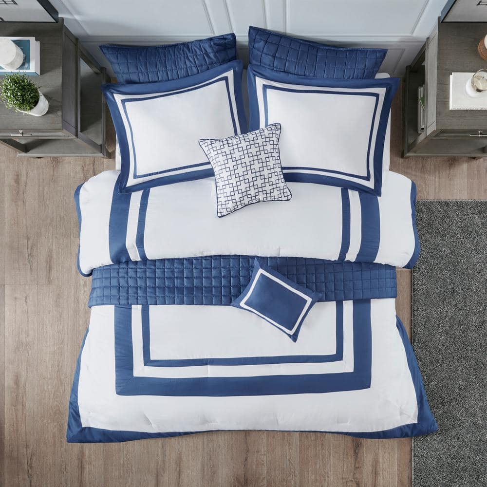 Lexington 8-Piece Navy Microfiber King/Cal King Comforter Set